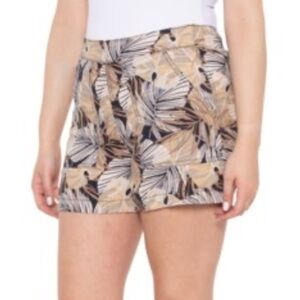 NWT C&C California Linen Patch Pocket Pull-On Shorts women’s size XL